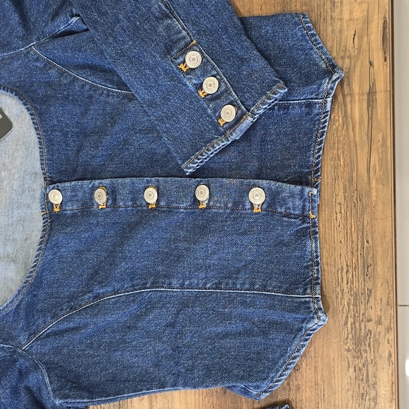 Levi's Weston Long Sleeve Corset Blouse - Picture 6 of 9